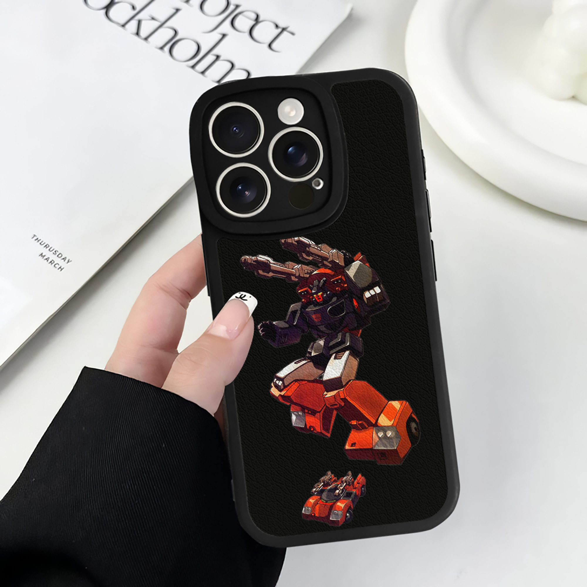 （画像用）  【iPhone 16シリーズ対応】シリコンスマホケース（レザー調） 材質：シリコン
